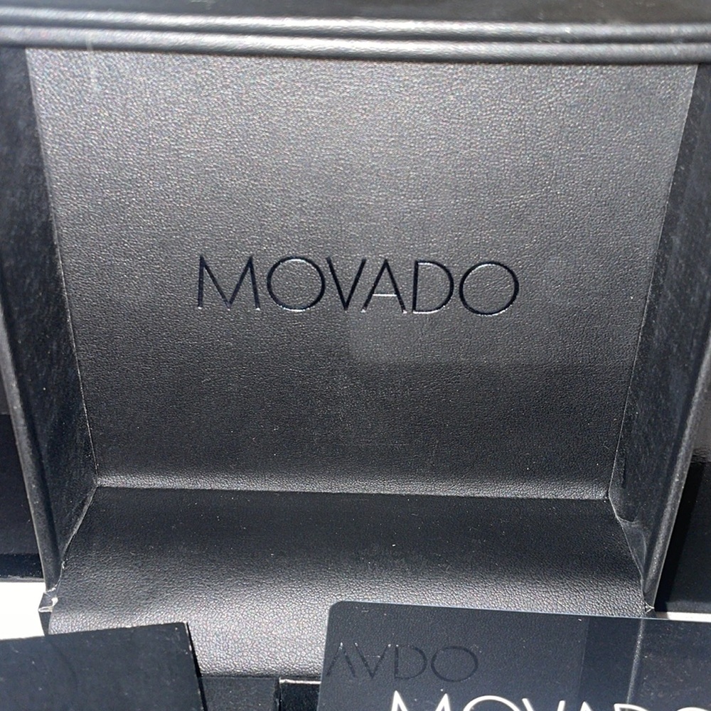 Movado watch box - Picture 8 of 11